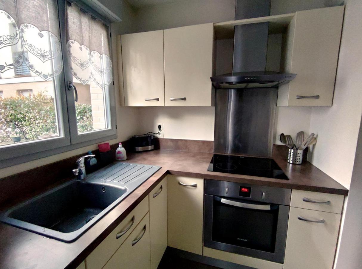 Appartement Avec Jardin Et Terrasse Pres De Paris مانت لا جولي المظهر الخارجي الصورة