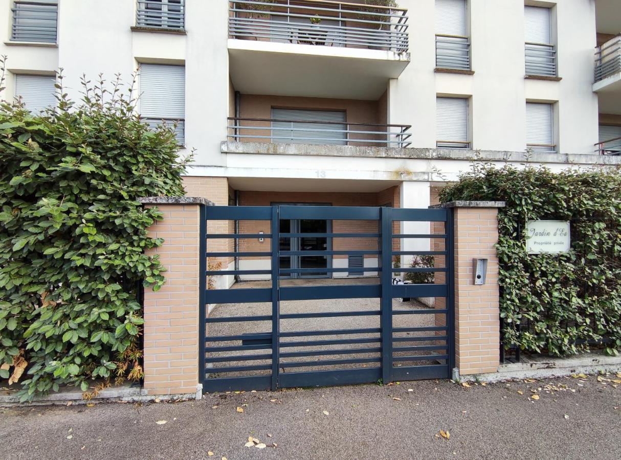 Appartement Avec Jardin Et Terrasse Pres De Paris مانت لا جولي المظهر الخارجي الصورة